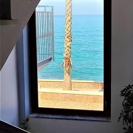 Sul Lungomare Di Castellabate Per 4 Persone Apartment